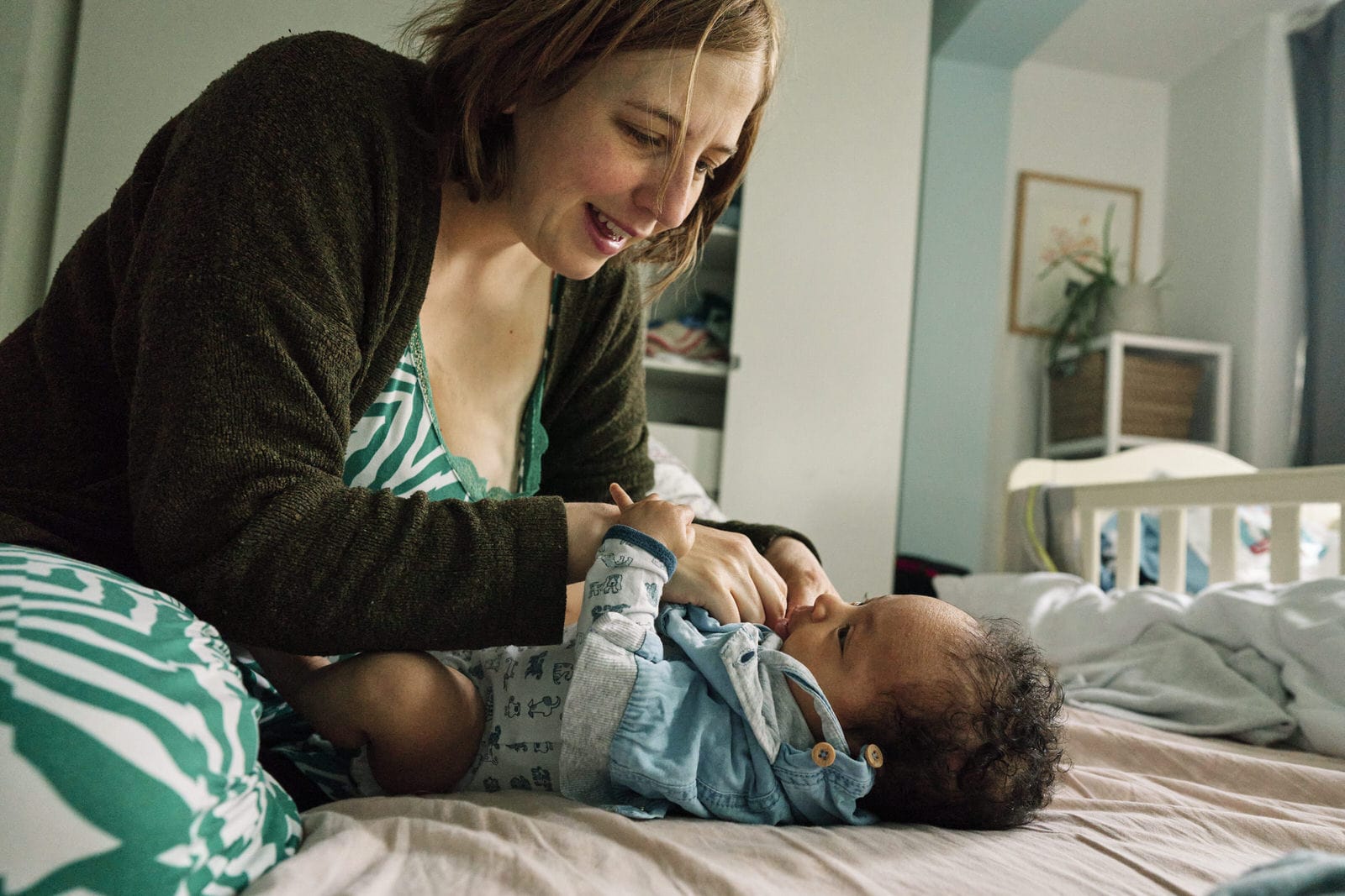 Mums be in your own family photos – Portray Your Story