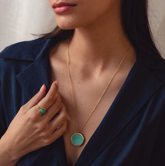 Beautiful photo locket from Astley Clark make a great holiday gift.